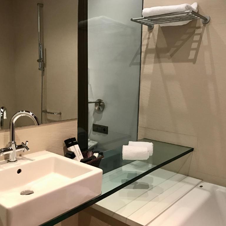Hotel Villa Paulita - Double or Twin Room with Garden View - 1