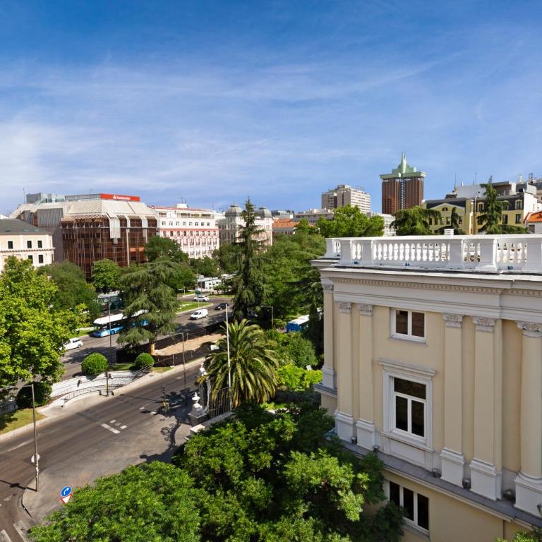 One Shot Recoletos - Executive Double or Twin Room with Balcony - 2