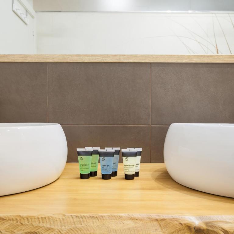 Art House Granvia - Three-Bedroom Apartment - 5