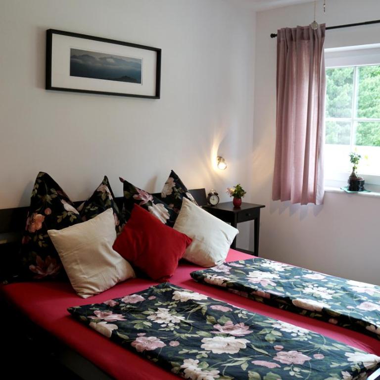 AlpenSportLodge - Doppelzimmer mit eigenem Bad - 3