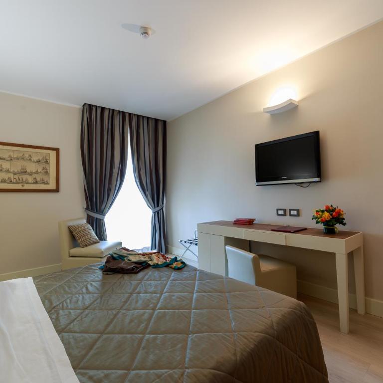 Hotel Mirasole International - Camera Superior Matrimoniale/Doppia con Letti Singoli - 6