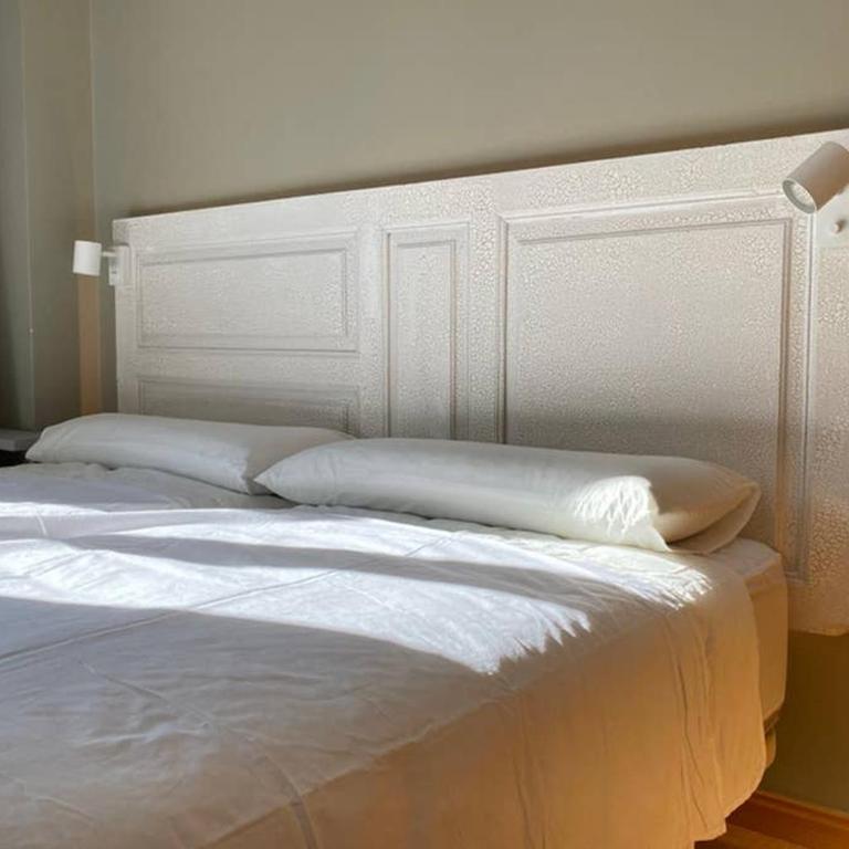 Valdevebas Chalet con Piscina - Five-Bedroom House - 49
