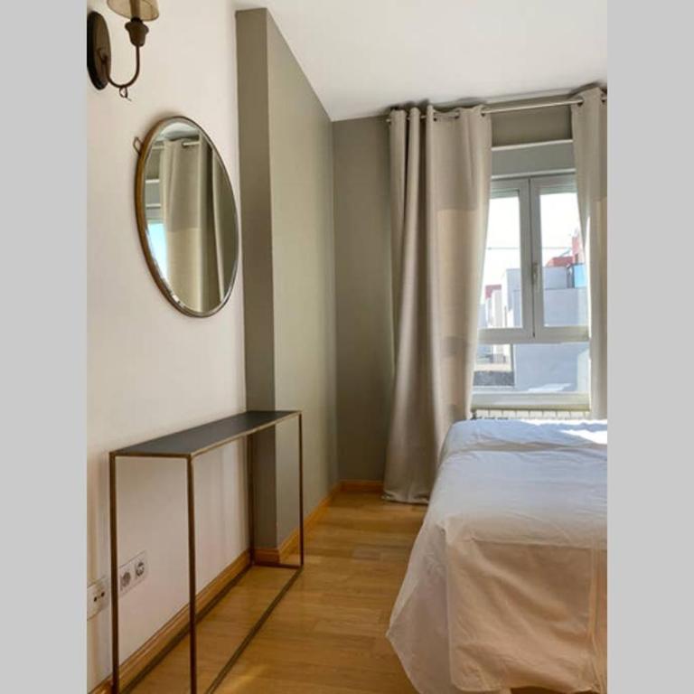 Valdevebas Chalet con Piscina - Five-Bedroom House - 50