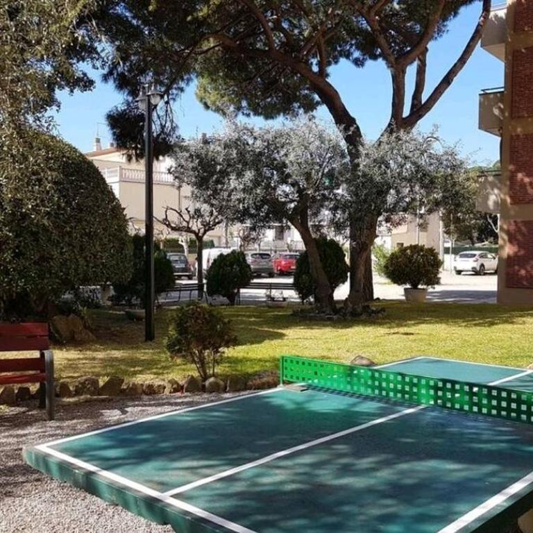 APARTAMENTO JUNTO AL MAR CON JARDIN COMUNITARIO Y PARKING - Apartamento de 2 dormitorios - 11