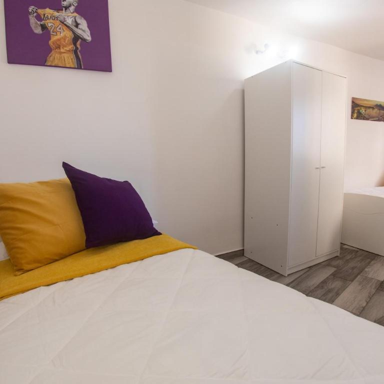 Donna Carmen Casa Vacanze - Appartamento con 3 Camere da Letto - 35