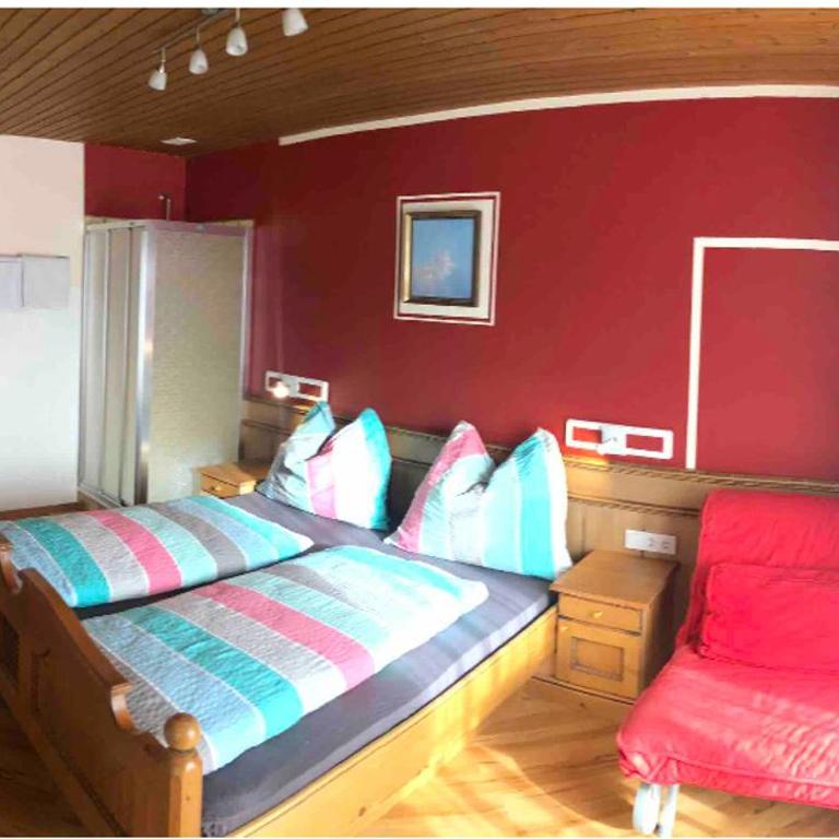 Haus Waldrast - Three-Bedroom Apartment with Balcony - 3