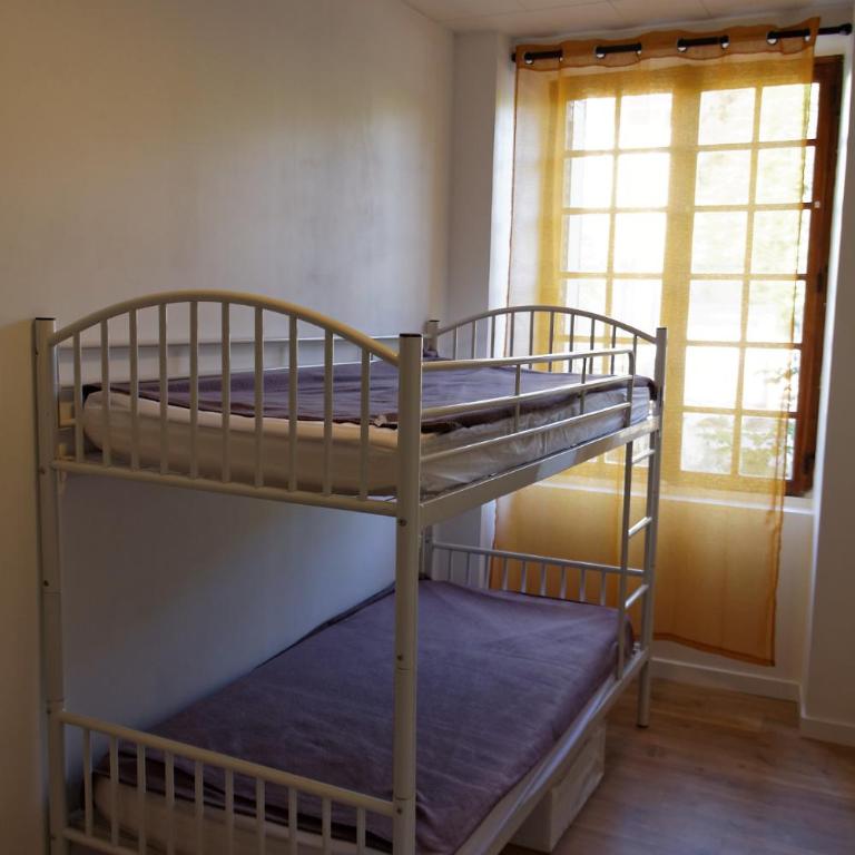 Villa Jean Julien - Le Sancy - Wifi - 2 chambres - 2 Salles d'eau - Rdc - 8 personnes - Terrasse - Two-Bedroom Apartment - 18