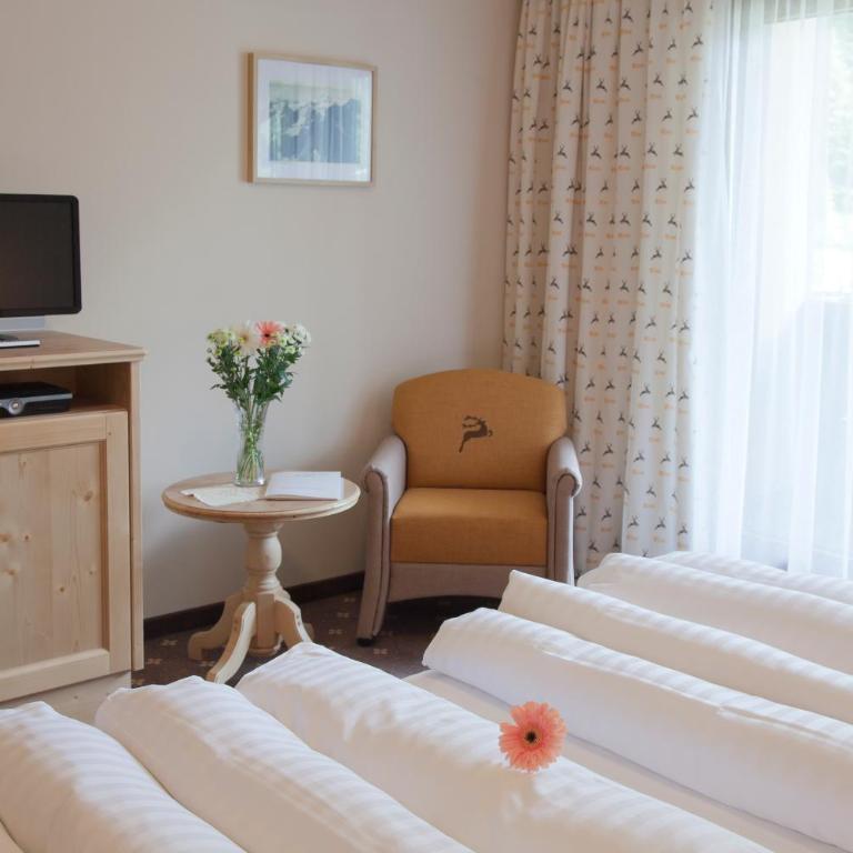 Hotel Garni Rifflsee - Comfort Doppelzimmer mit Balkon - 14