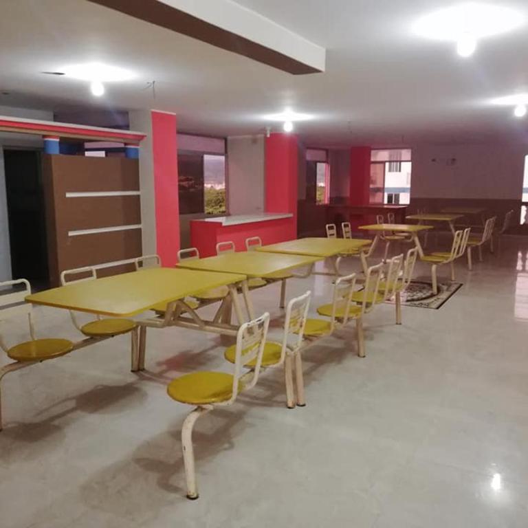 Hotel Internacional en Atacames - Habitación Doble - 2 camas - 4