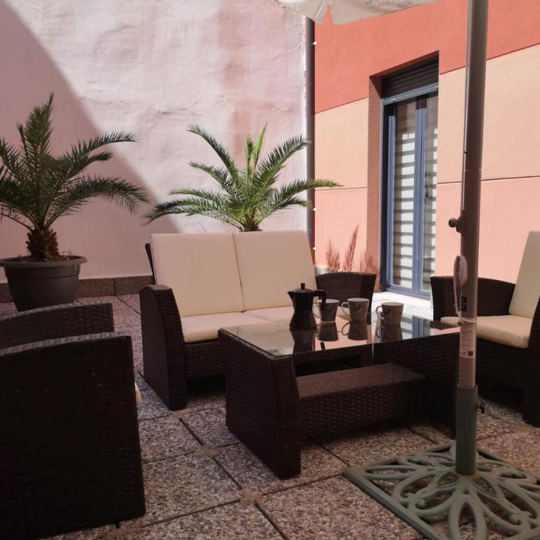 Apartamentos Hemar Granada - Apartment - 4