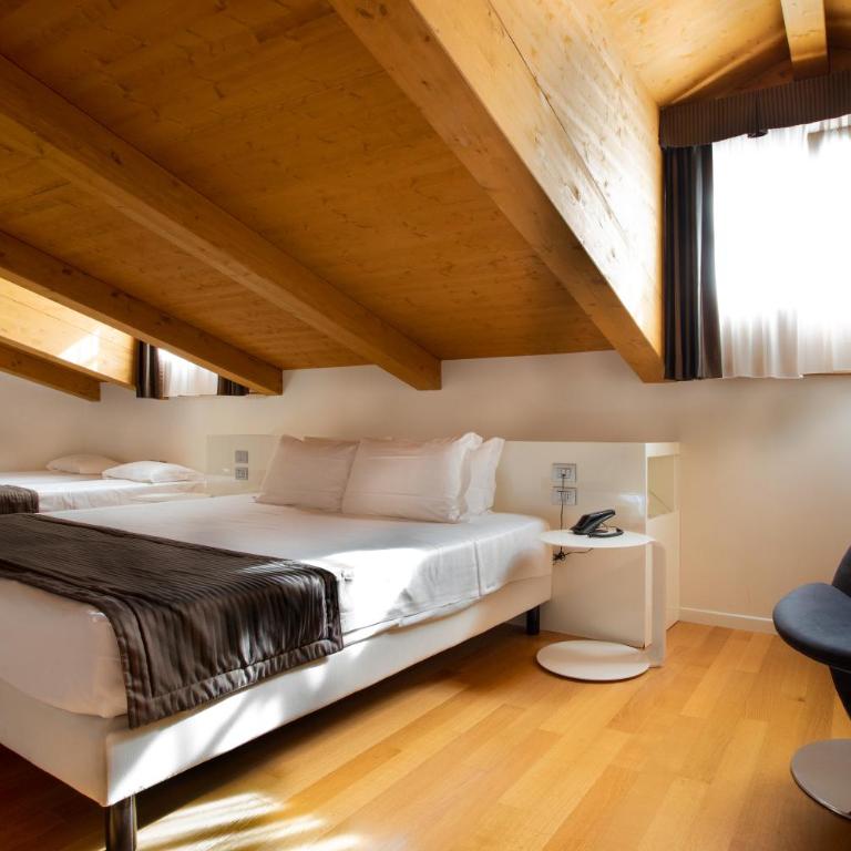 Hotel Coppe Trieste - Boutique Hotel - Camera Quadrupla con Accesso Disabili - 2