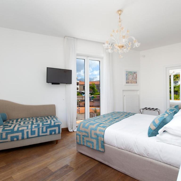 SorrentoVibes - Luxury Home Sea View & Jacuzzi in Sorrento centre - Appartamento con 3 Camere da Letto e Vista Mare - 1