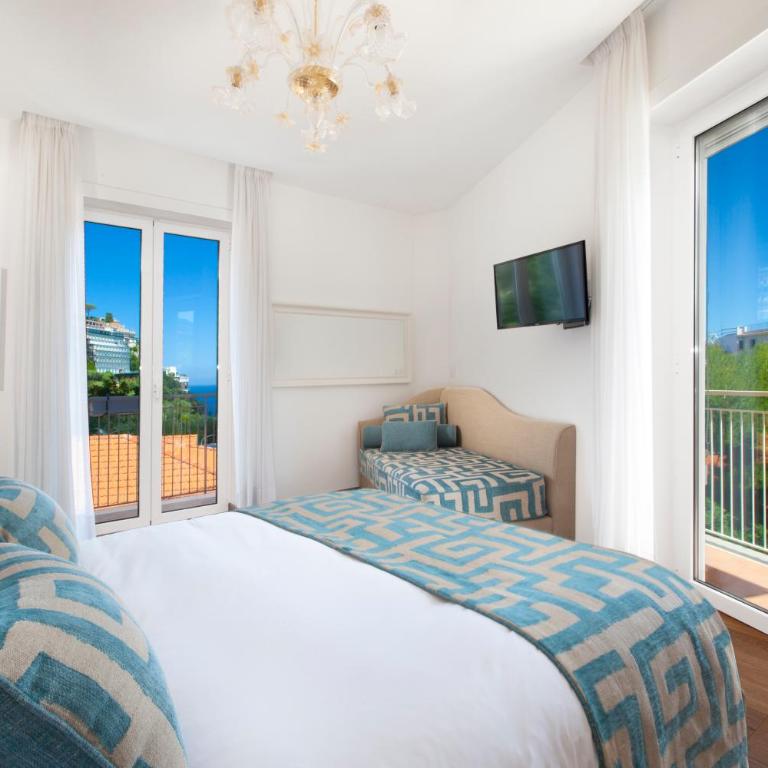 SorrentoVibes - Luxury Home Sea View & Jacuzzi in Sorrento centre - Appartamento con 3 Camere da Letto e Vista Mare - 4