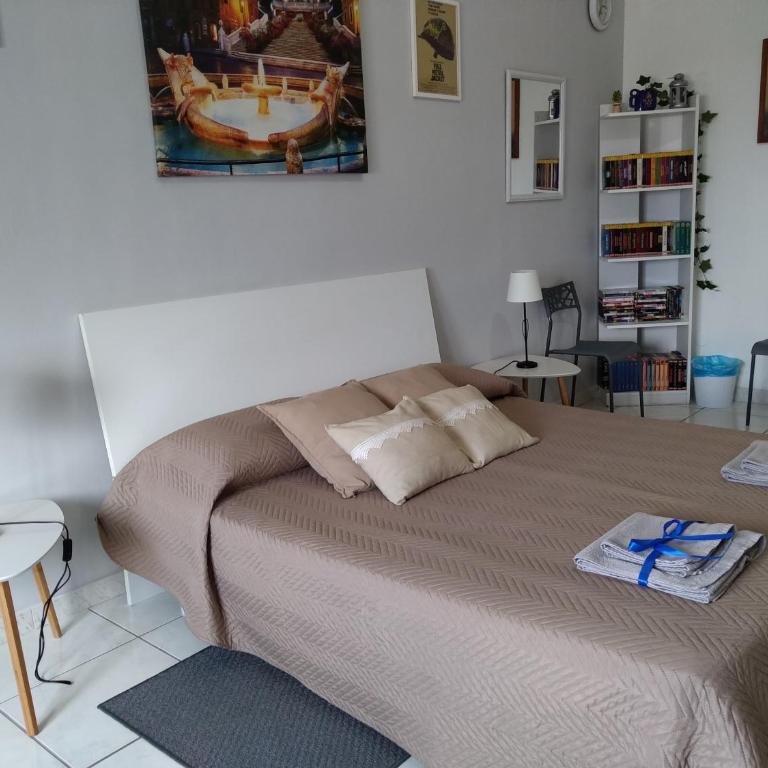 Sa Sindria - Basic Triple Room with Shared Bathroom - 5