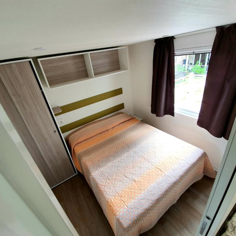 Camping Parisi - Casa Mobile Superior con 2 Camere da Letto - 7