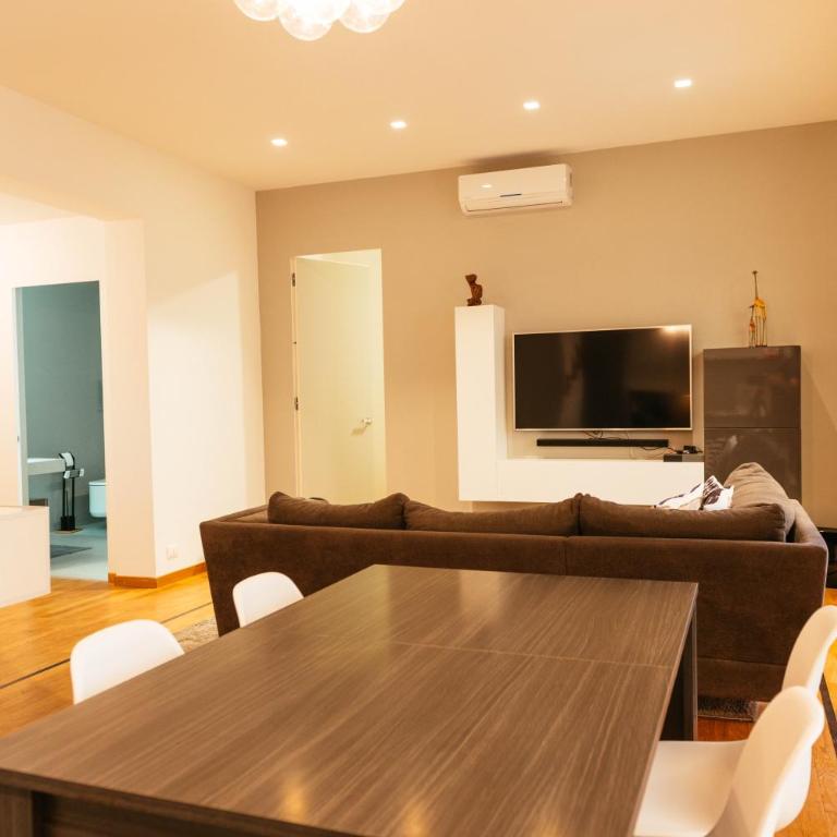 Luxury Penthouse with Sea View - City Center - Apartment - 8