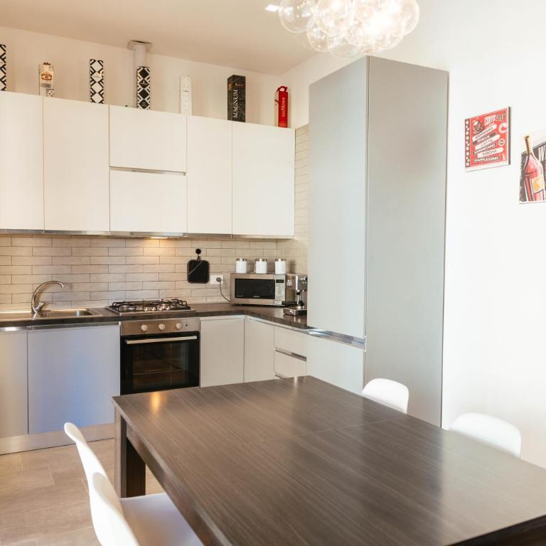 Luxury Penthouse with Sea View - City Center - Apartment - 11