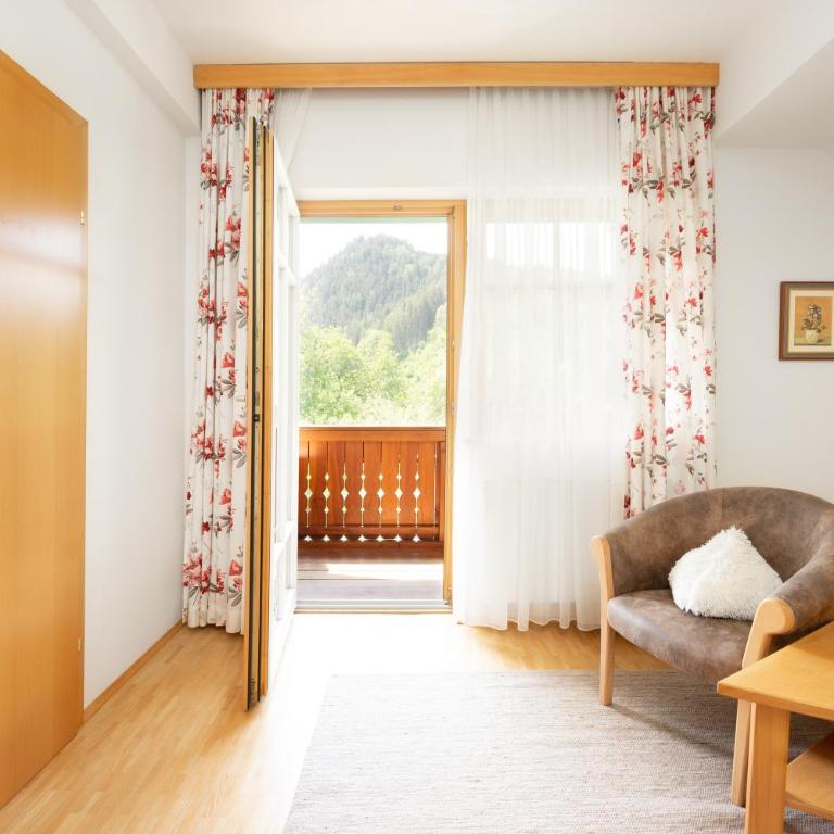 Pension Glitschnerhof - Apartment mit 2 Schlafzimmern und Balkon - 2