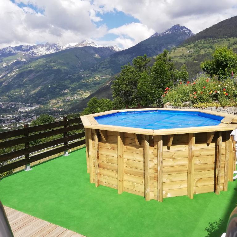 Les Balcons du Molliebon - Chambre Lit Queen-Size avec Baignoire Spa - 20
