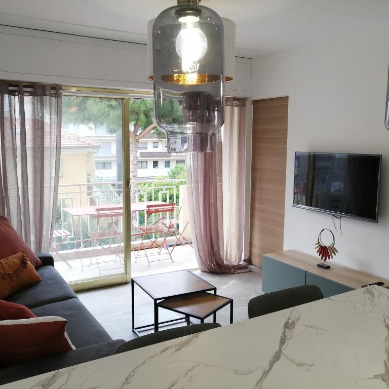 Salsa Studio terrasse & parking à 100m des plages Juan-les-Pins - Apartment with Terrace - 8