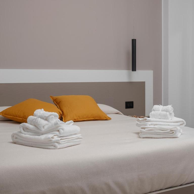 Liolá Cefalù - Deluxe Double Room with Balcony - 2