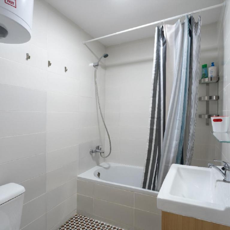 Flat near the beach and center of Tossa de Mar "Sol" - Apartamento de 1 dormitorio - 12