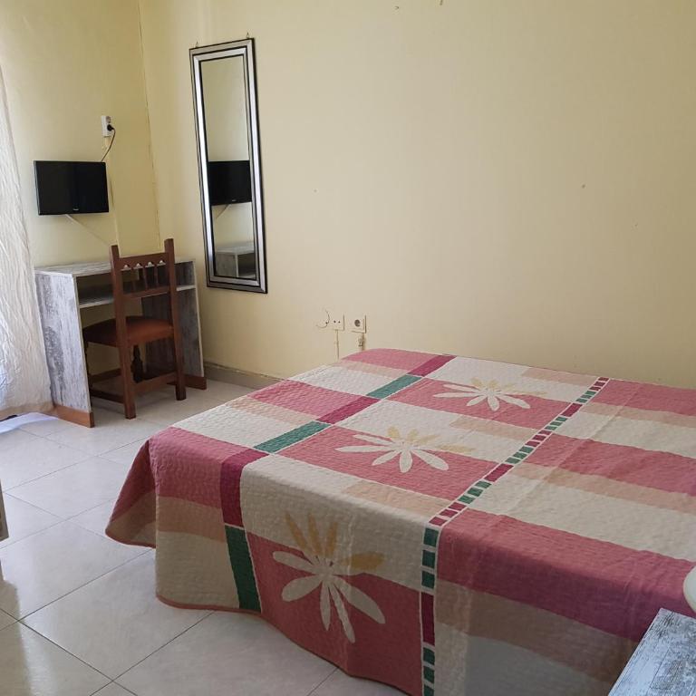 Hostal Virgen Del Rocío - Habitación Doble con baño privado - 9