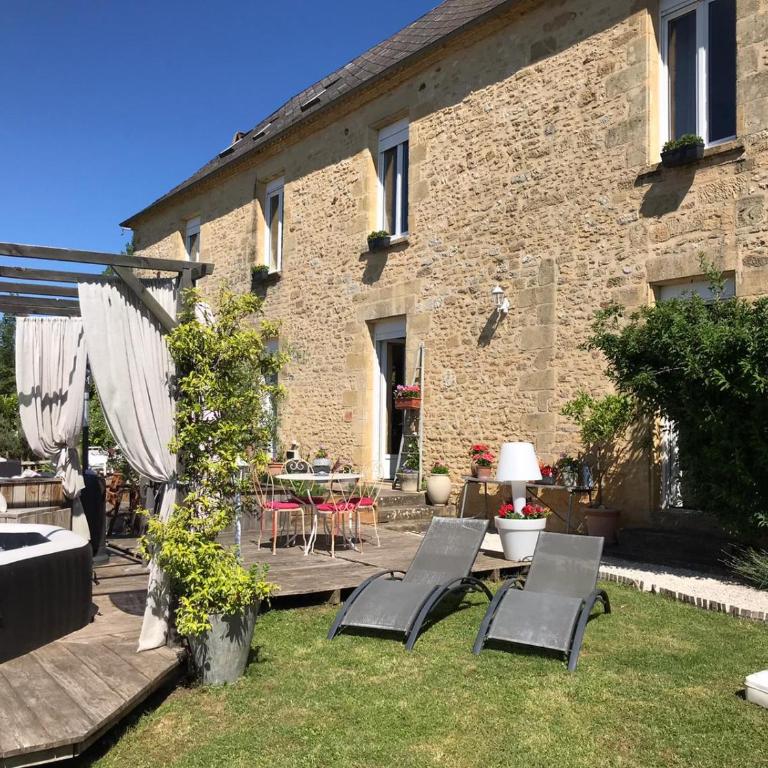 Le Clos des Bories - Chambre Familiale - Vue sur Jardin - 3