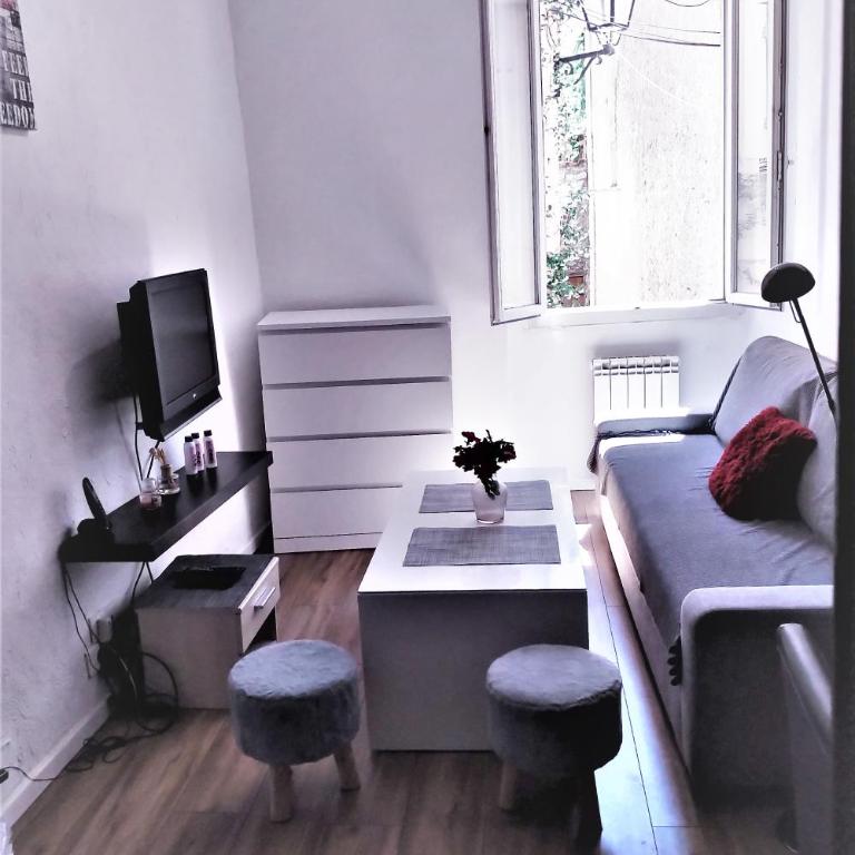 Magnifique studio coeur Vieil Antibes - Apartment mit 1 Schlafzimmer - 2