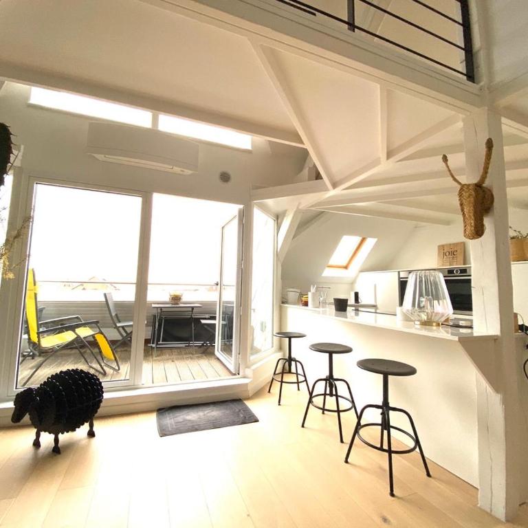 LA CLE DES TOITS - Apartment - 3