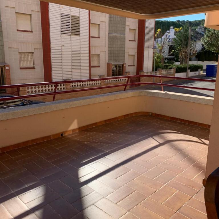 Apartamento en Torre Valentina, la mejor playa! - Three-Bedroom Apartment - 7