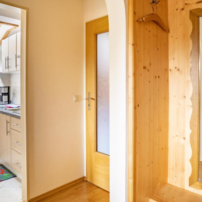 Gästehäuser Schwemmbauer - Apartment mit 2 Schlafzimmern - 12