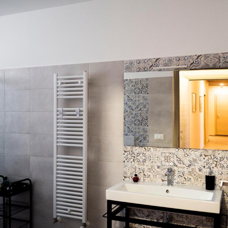 B&B Contessa dei venti - Quadruple Room with Private Bathroom - 2