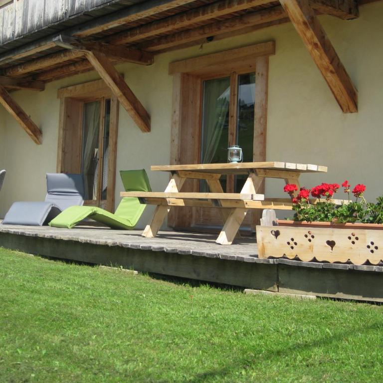 La Ferme des Georgières -Pour votre confort, le séjour inclut les draps, les serviettes de bain et le ménage- - Appartamento con 2 Camere da Letto e con Vista Montagna - 39