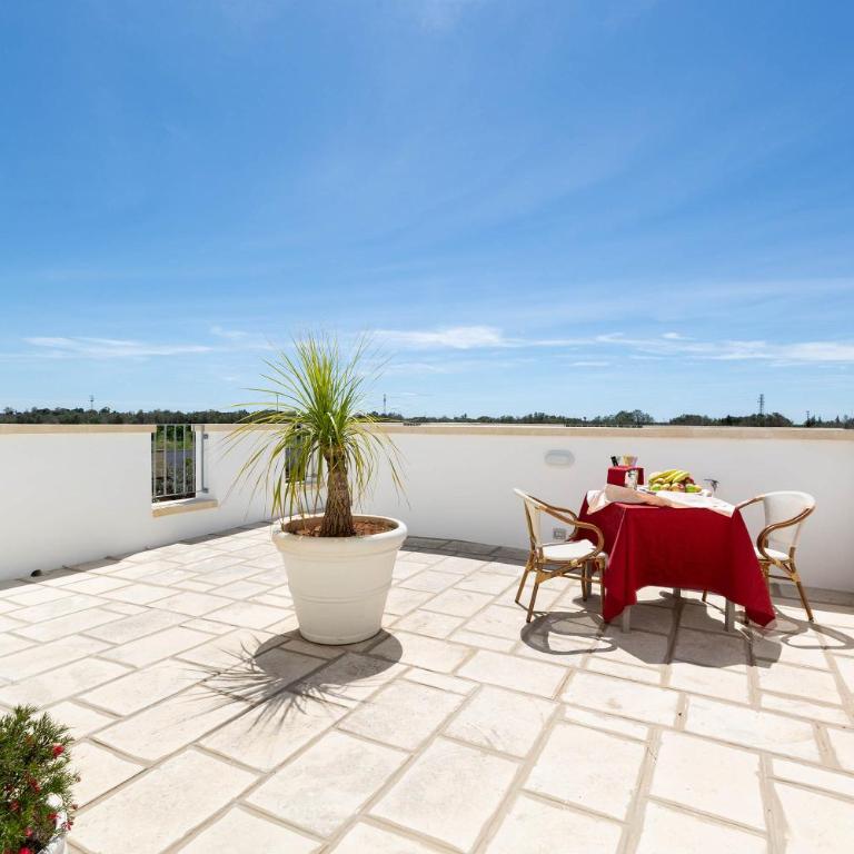 B&B I Tarocchi - Double Room with Terrace - 9