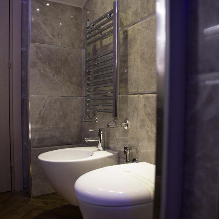 Royal Rooms Luxury Suite - Camera Matrimoniale Standard - 17