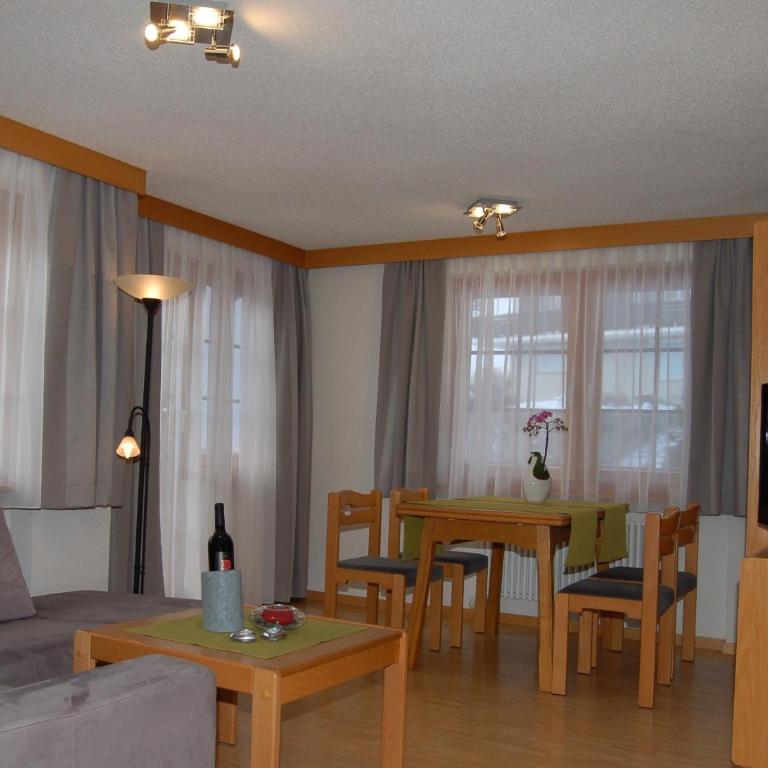 Apartment Swiss Chalet - Apartment mit 1 Schlafzimmer - 1
