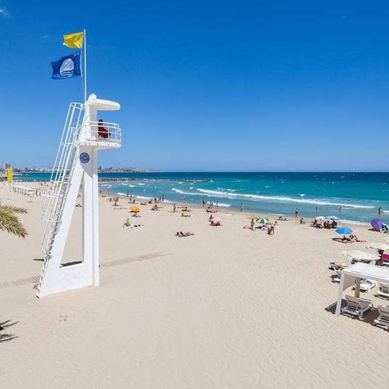 Apartamento de diseño céntrico a 5 min de playa (1º) - One-Bedroom Apartment - 26