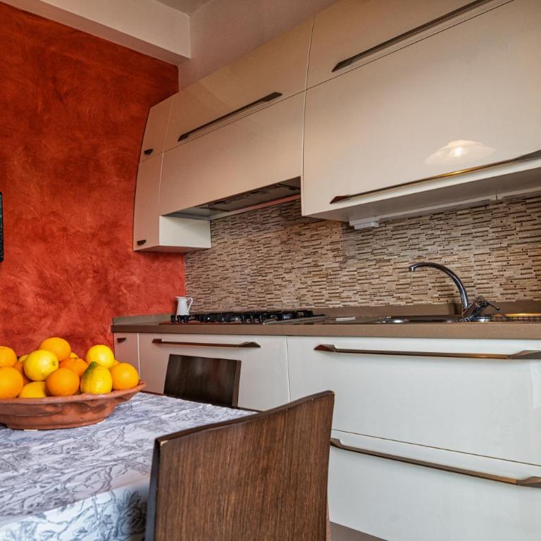 Casa Josephine - Appartamento con 2 Camere da Letto - 9