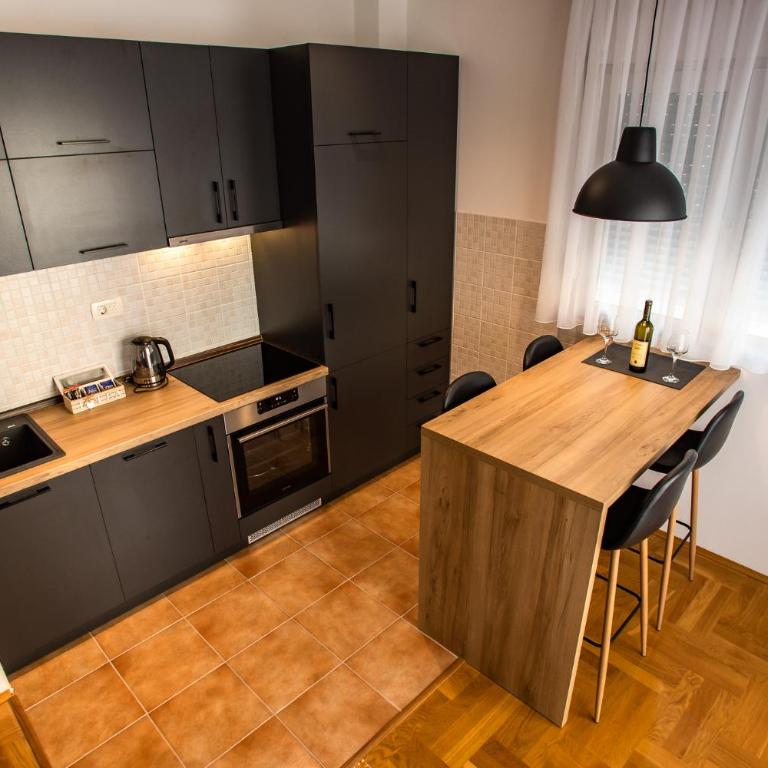 Apartment Podgorica - Apartman sa 1 Spavaćom Sobom - 3