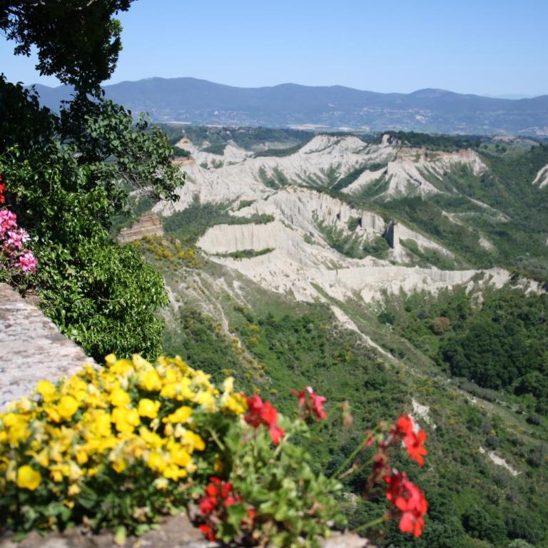 L'Incanto di Civita - Apartment with Garden View - 2