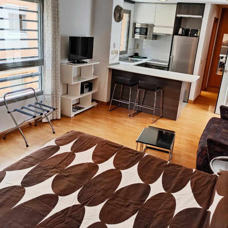 Armengual Centro Apartments FREE PARKING By Easytrip - Apartamento Estudio - 1