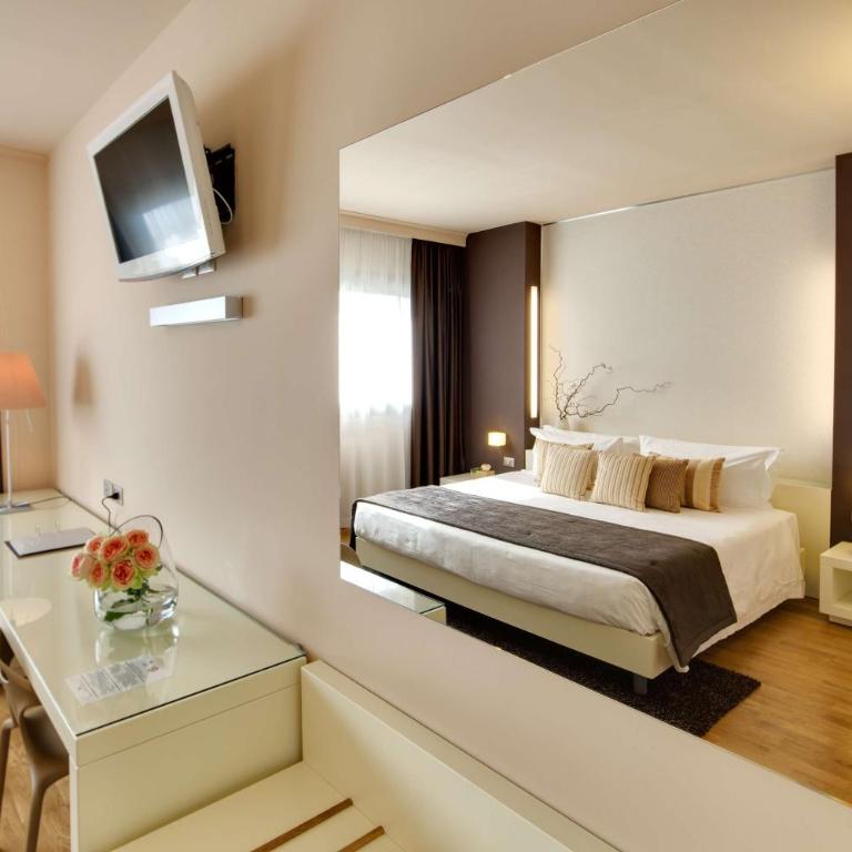 Best Western Plus Leone di Messapia Hotel & Conference - Camera Matrimoniale Comfort - 11