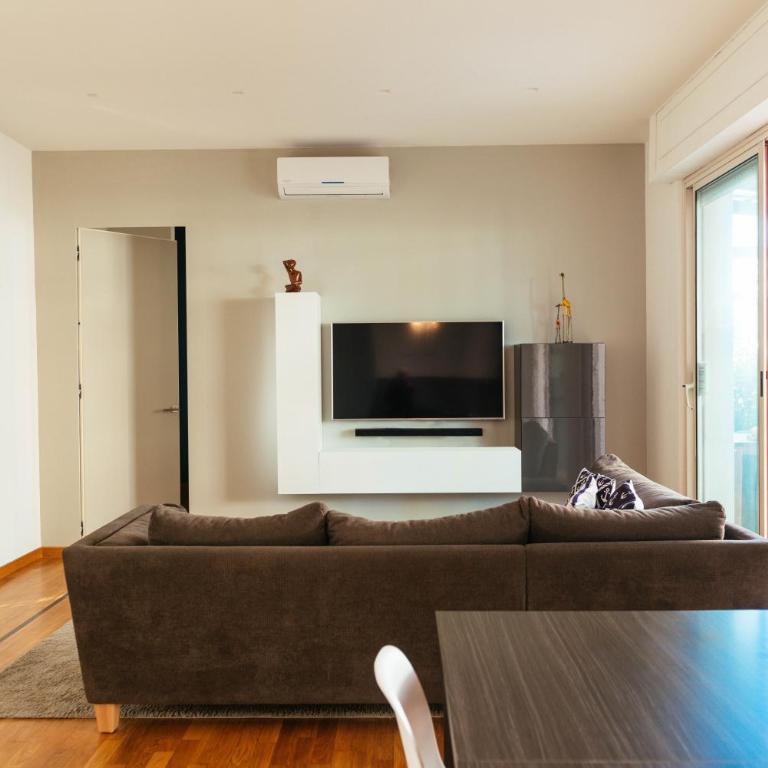 Luxury Penthouse with Sea View - City Center - Apartment - 34