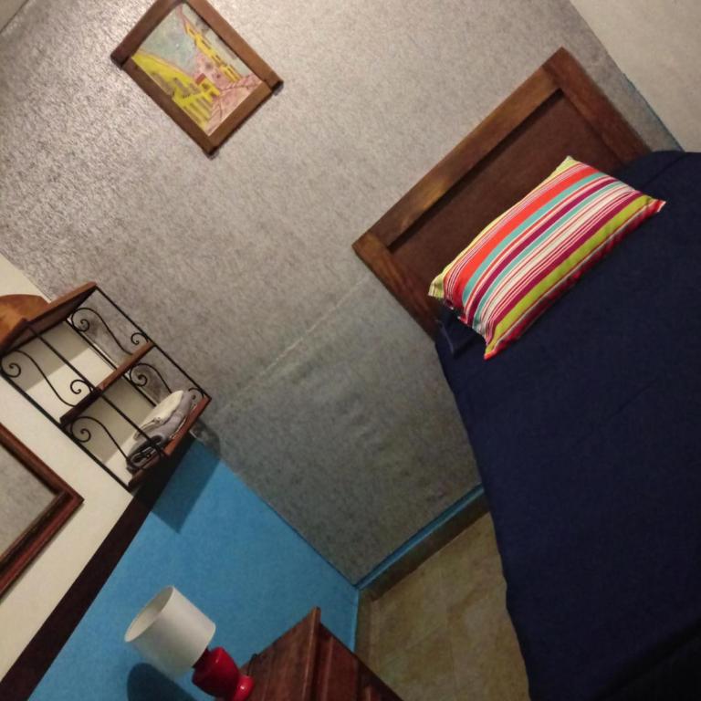 Hospedaje Del Campanero 19 - Budget Single Room with Shared Bathroom - 8