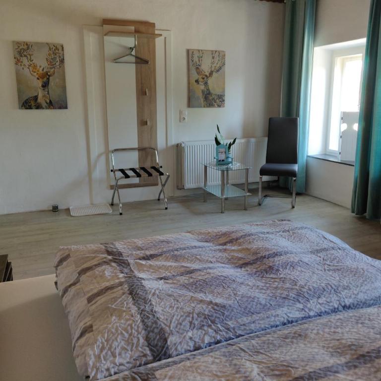 B&B Leonhard 7 - Doppelzimmer mit Bergblick - 5
