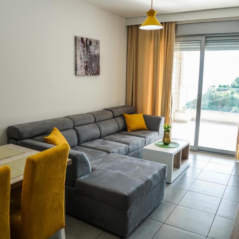 BUZUKU Apartments Liman (Mediterraneo) - Apartman sa 2 Spavaće Sobe, Terasom i Pogledom na More - 7