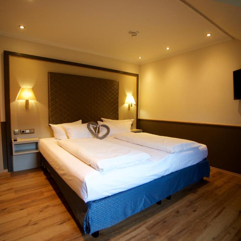 Hotel Schlosskrone - Suite - Bayern - 2