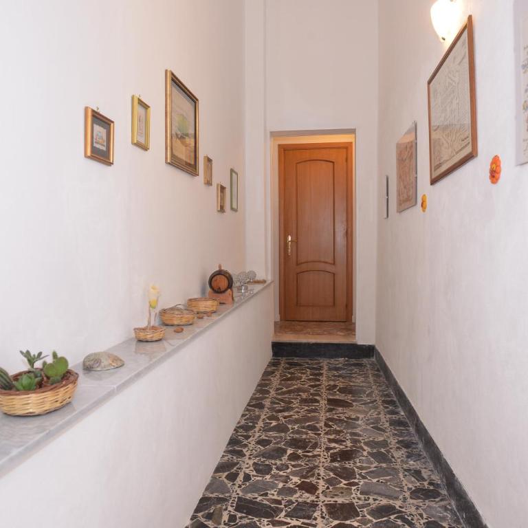 la finestra sul cortile da Alberto - Appartamento - 7