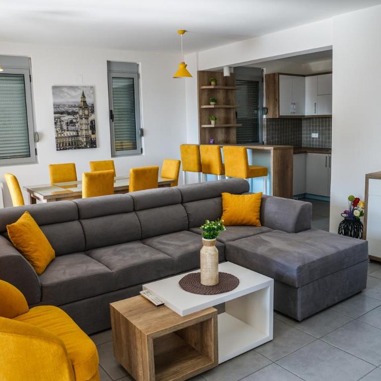 BUZUKU Apartments Liman (Mediterraneo) - Apartman sa 2 Spavaće Sobe, Terasom i Pogledom na More - 3